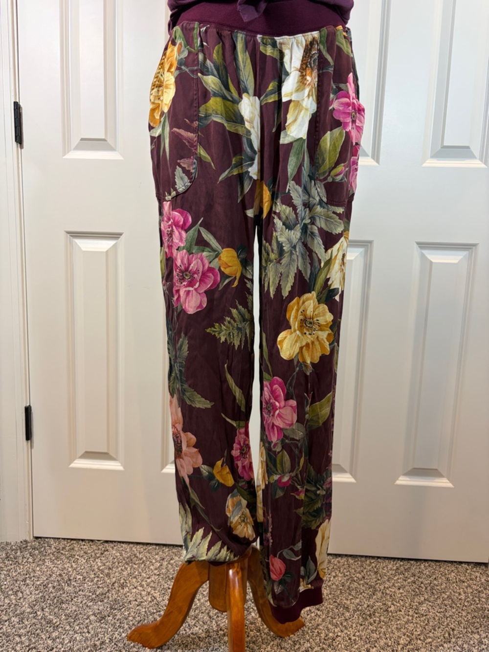 Nicole Miller Floral silk blend Jogger